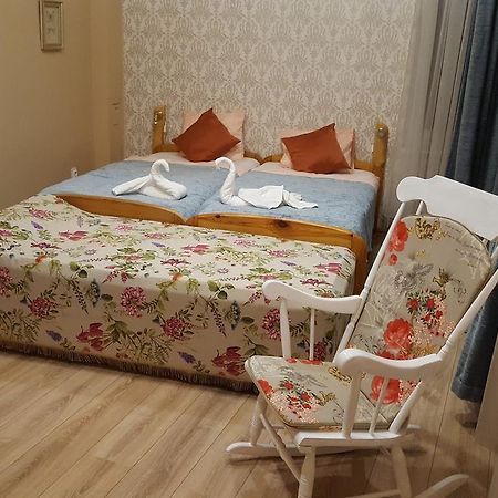 Hangulat Vendeghaz Apartmanok Орошхаза Экстерьер фото