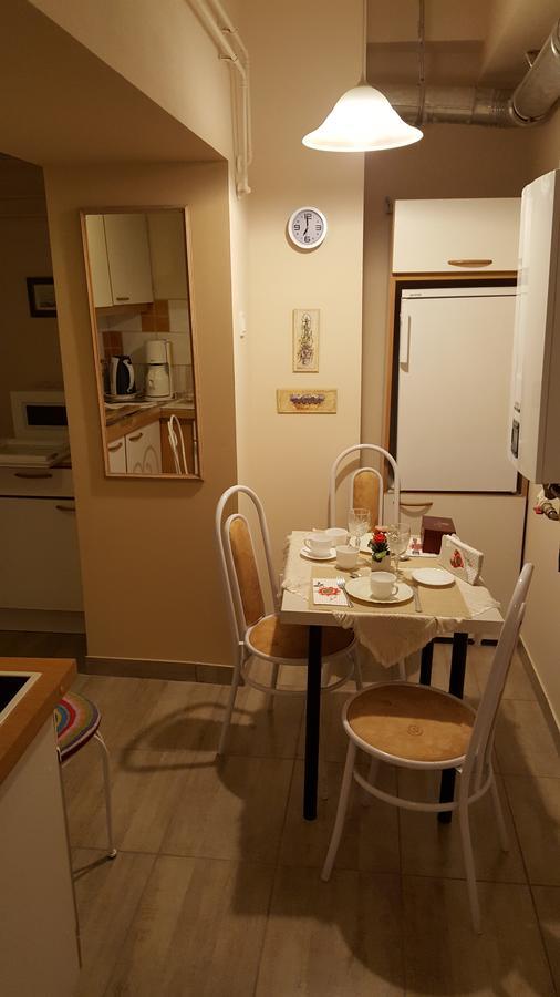 Hangulat Vendeghaz Apartmanok Орошхаза Экстерьер фото